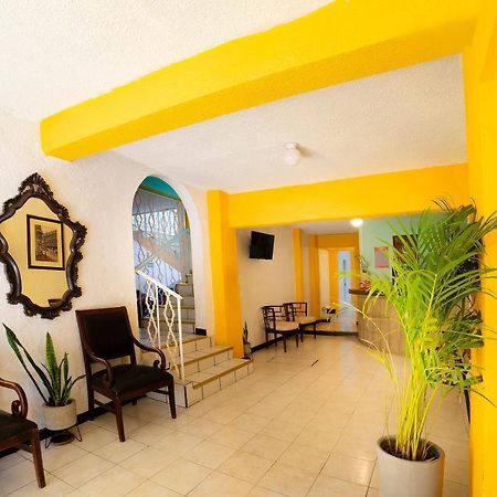 Oyo Hotel Jardin Carpio Aguascalientes Zewnętrze zdjęcie