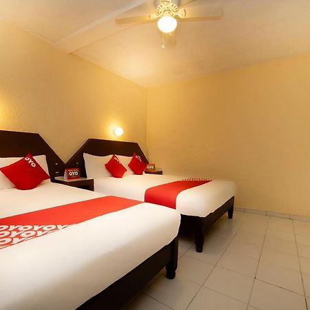 Oyo Hotel Jardin Carpio Aguascalientes Zewnętrze zdjęcie